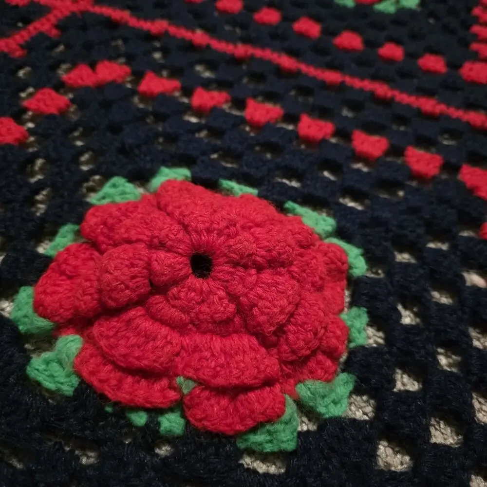 Handmade Crocheted Granny Square 3D Rose Floral Afghan Blanket 57”X38” & Pillow